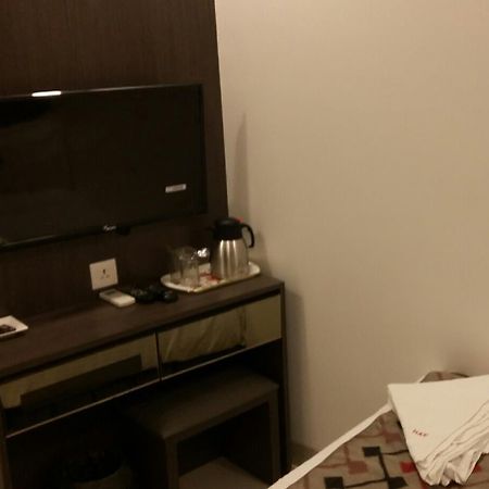 Hotel Kalpana Elite Mumbai Dış mekan fotoğraf
